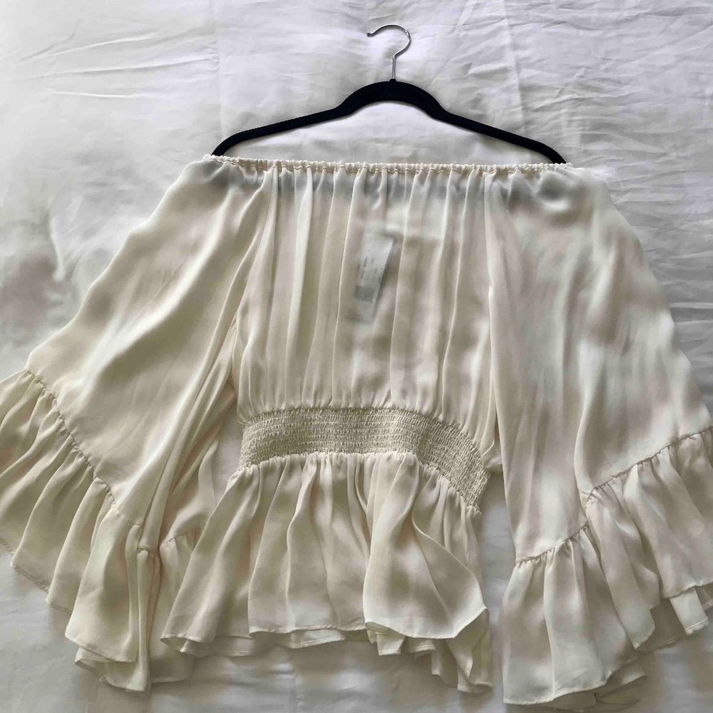 NWT NICOLE MILLER OVER THE SHOULDER BLOUSE size XS/S